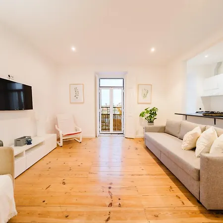 Apartment Downtown Penthouse Duplex 3 Bath 14 Guests Lissabon