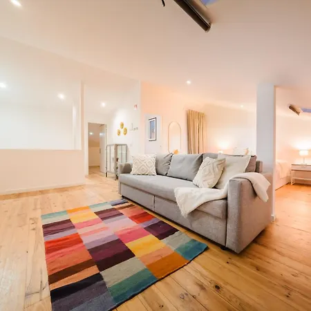 شقة Large Penthouse 3 Bath, Sleeps 14 Wac Lisboa