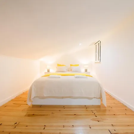 Large Penthouse 3 Bath, Sleeps 14 Wac شقة Lisboa