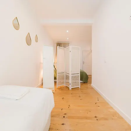 Large Luxury Penthouse 3 Bath 14 Guest Lisbon