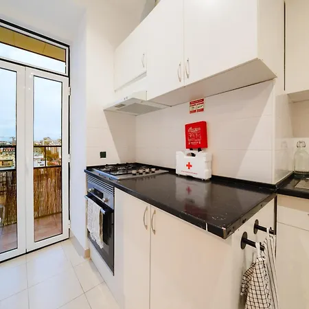 Large Penthouse 3 Bath, Sleeps 14 Wac