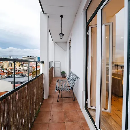 Large Penthouse 3 Bath, Sleeps 14 Wac شقة