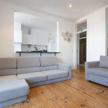 Large Luxury Penthouse 3 Bath 14 Guest * Lisbon
