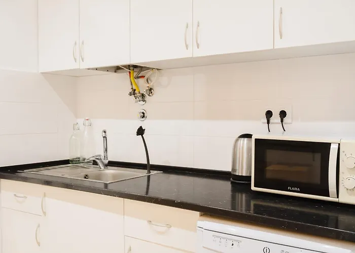 Downtown Penthouse Duplex 3 Bath 14 Guests * Lisboa