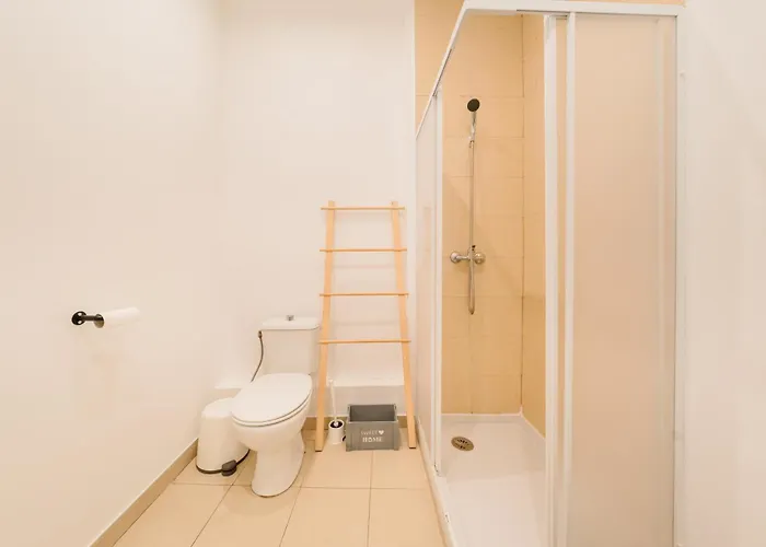 Downtown Penthouse Duplex 3 Bath 14 Guests 公寓