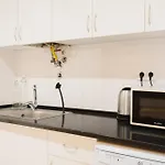 Large Duplex Penthouse 3 Bath 14 Guests * Lissabon