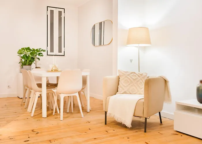 Downtown Penthouse Duplex 3 Bath 14 Guests Διαμέρισμα *